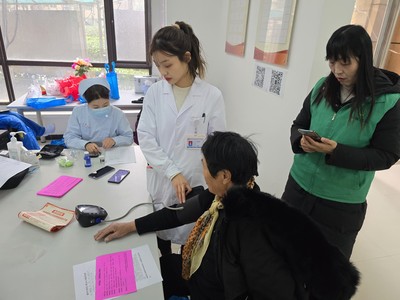 金水區未來路街道 健康服務進社區,居民健康有"醫"靠